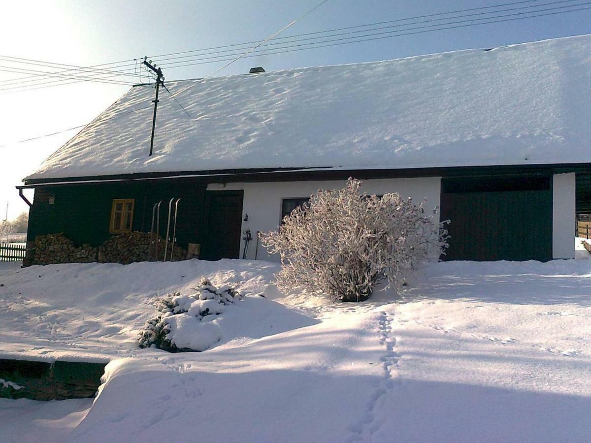 Stylova Chalupa Na Kraji Narodniho Parku Sumava Strunkov Bagian luar foto